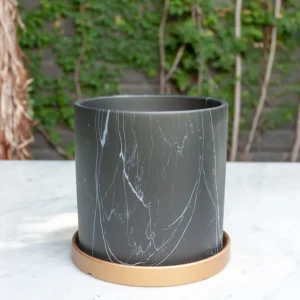 Nórdico Negro M (Macetero de Ceramica)