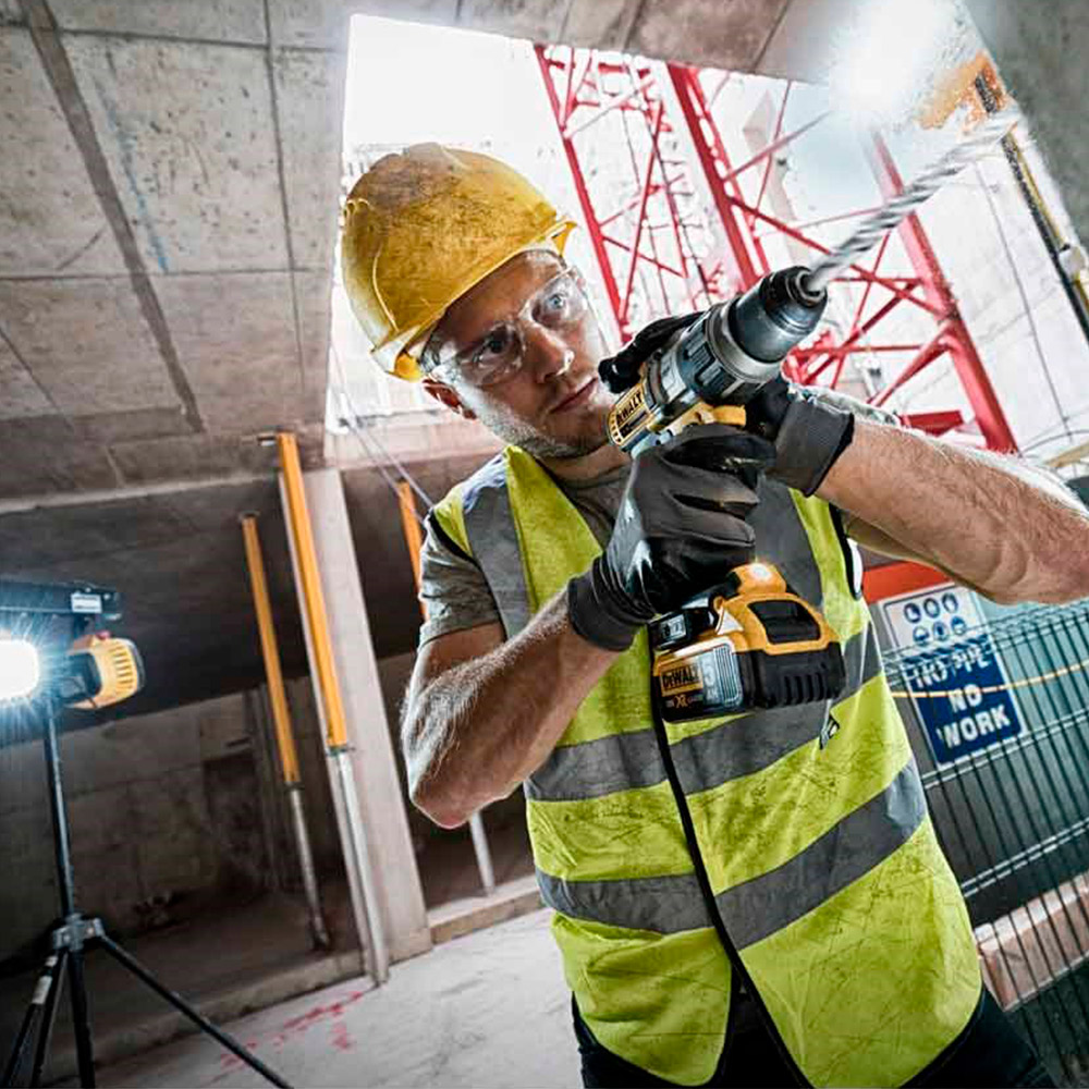 Taladro percutor Dewalt DCD996P2 XRP 18V, motor sin escobillas, con 2X5Ah baterías, cargador y maletín Tstak - Imagen 5
